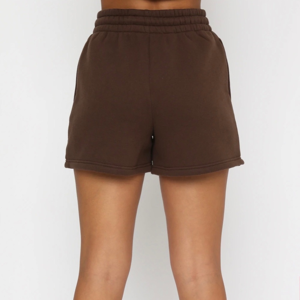 White fox boutique Lounge Shorts in Chocolate "Name Drop" - Picture 4 of 8